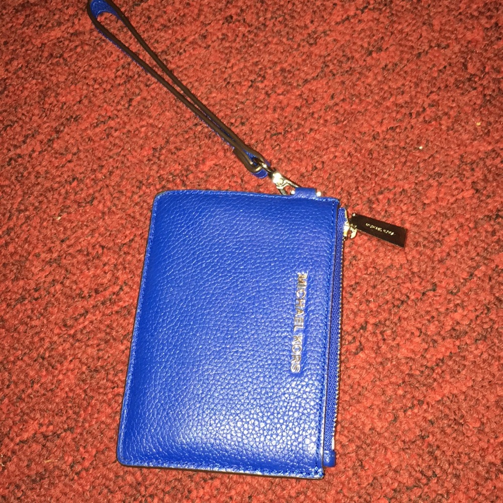 ID wristlet